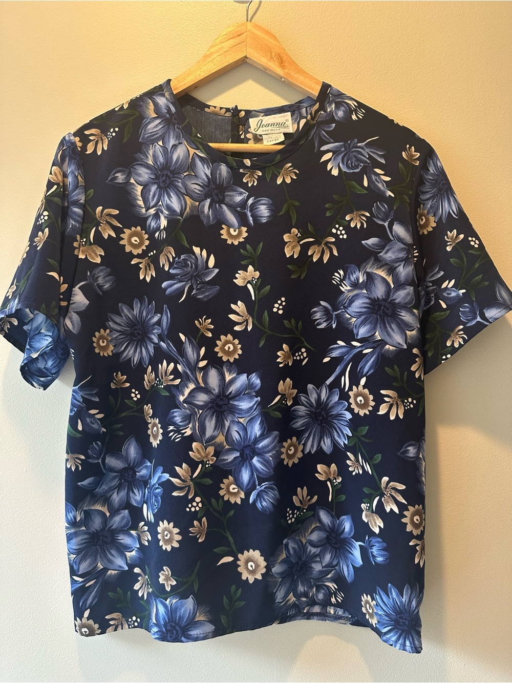 Joanna Floral Navy Blue Short Sleeve Blouse